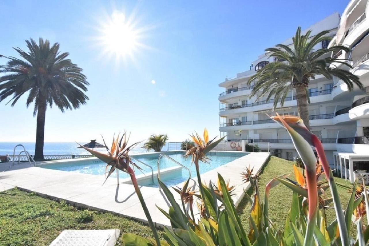 Апартаменты Acapulco Playa -Нерха Экстерьер фото